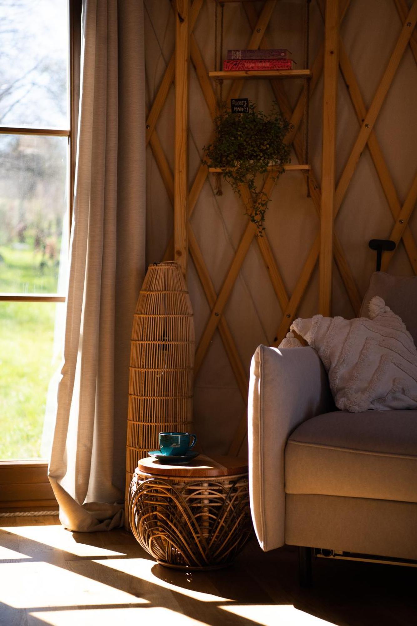 Luxury tent 4 Zywioly -caloroczne Jurty W Sudetach *